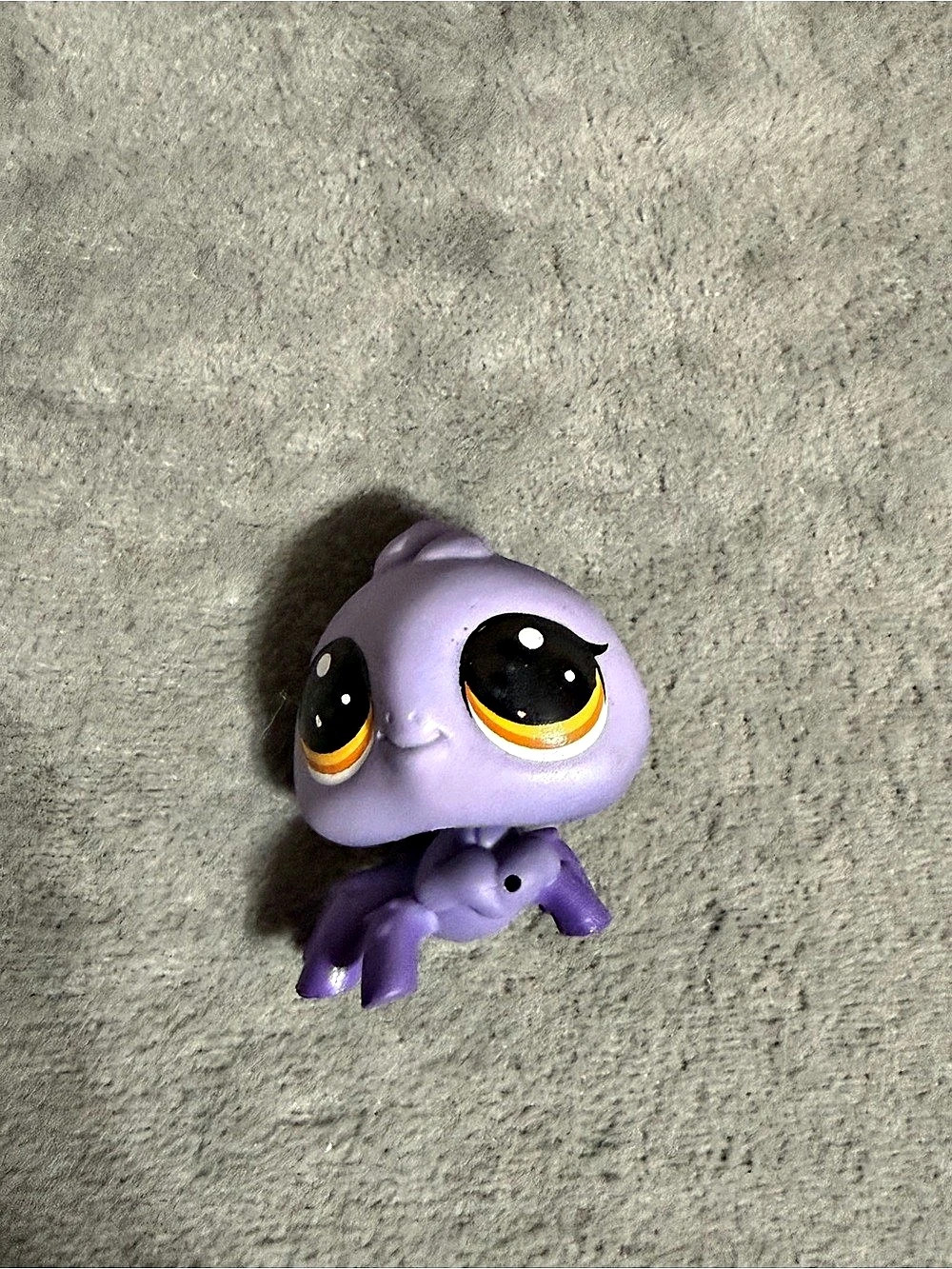 Authentic Littlest Pet Shop LPS # 253 Lui Lagoon Purple Spider Brown Eyes RARE